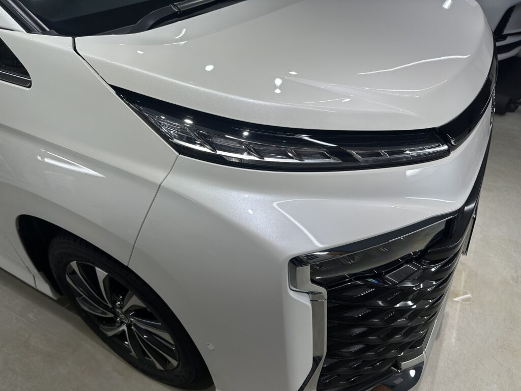 トヨタVOXY・鏡面磨き作業+セラミックコーティング施工事例 富山市N様