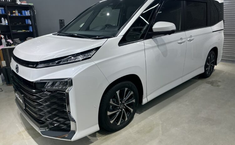 トヨタVOXY・鏡面磨き作業+セラミックコーティング施工事例　富山市N様