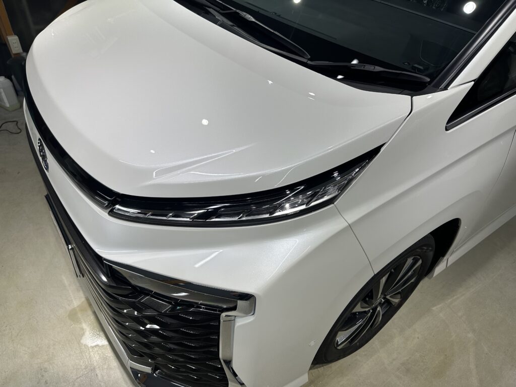 トヨタVOXY・鏡面磨き作業+セラミックコーティング施工事例 富山市N様
