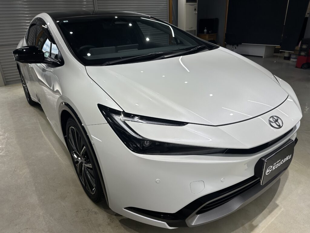 トヨタ・プリウス・鏡面磨き+セラミックコーティング施工事例 富山市H様