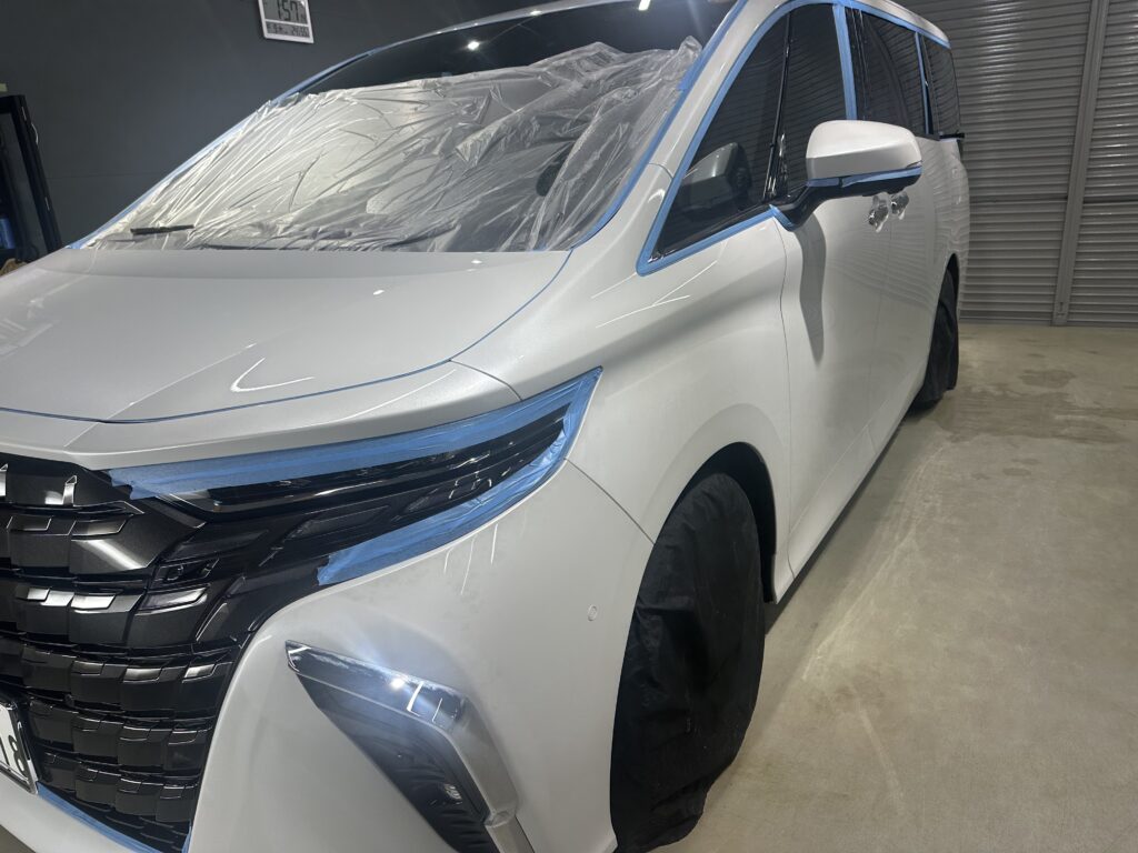 トヨタアルファード・鏡面磨き作業+セラミックコーティング+遮熱カーフィルム施工例 高岡市N様