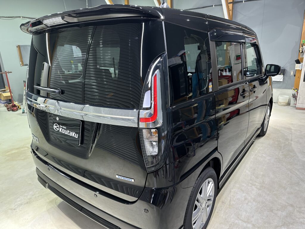 三菱・デリカD2・鏡面磨き作業+セラミックコーティング施工 富山市K様