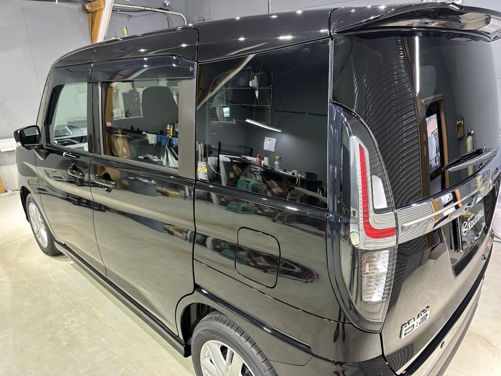 三菱・デリカD2・鏡面磨き作業+セラミックコーティング施工 富山市K様