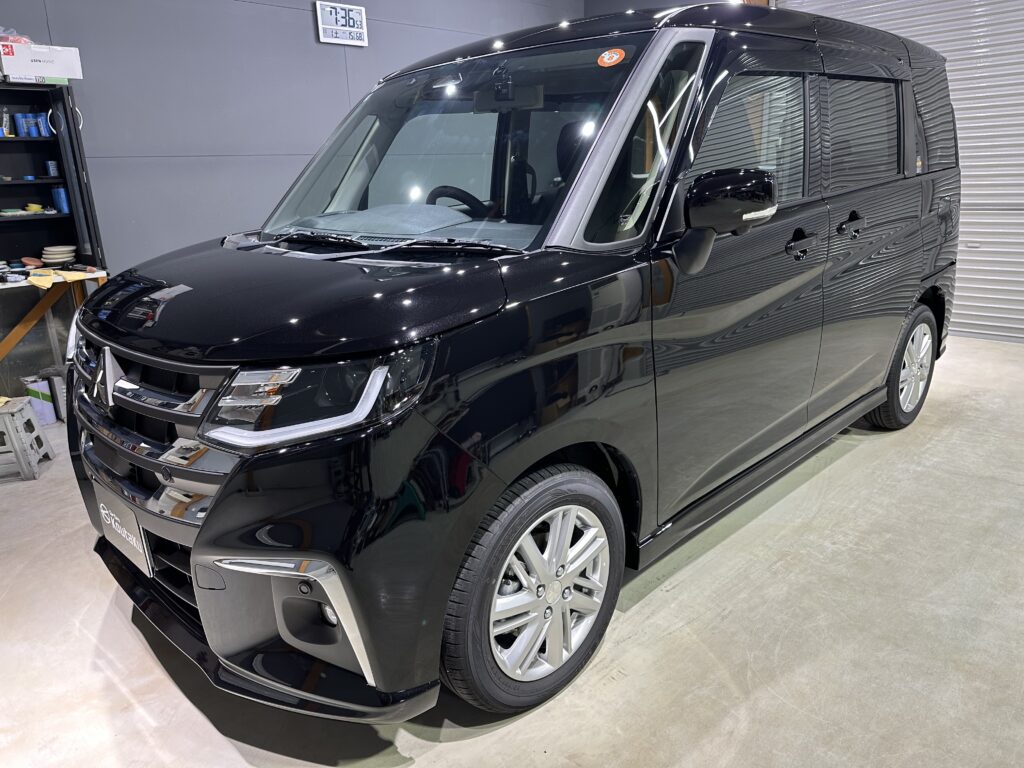 三菱・デリカD2・鏡面磨き作業+セラミックコーティング施工 富山市K様