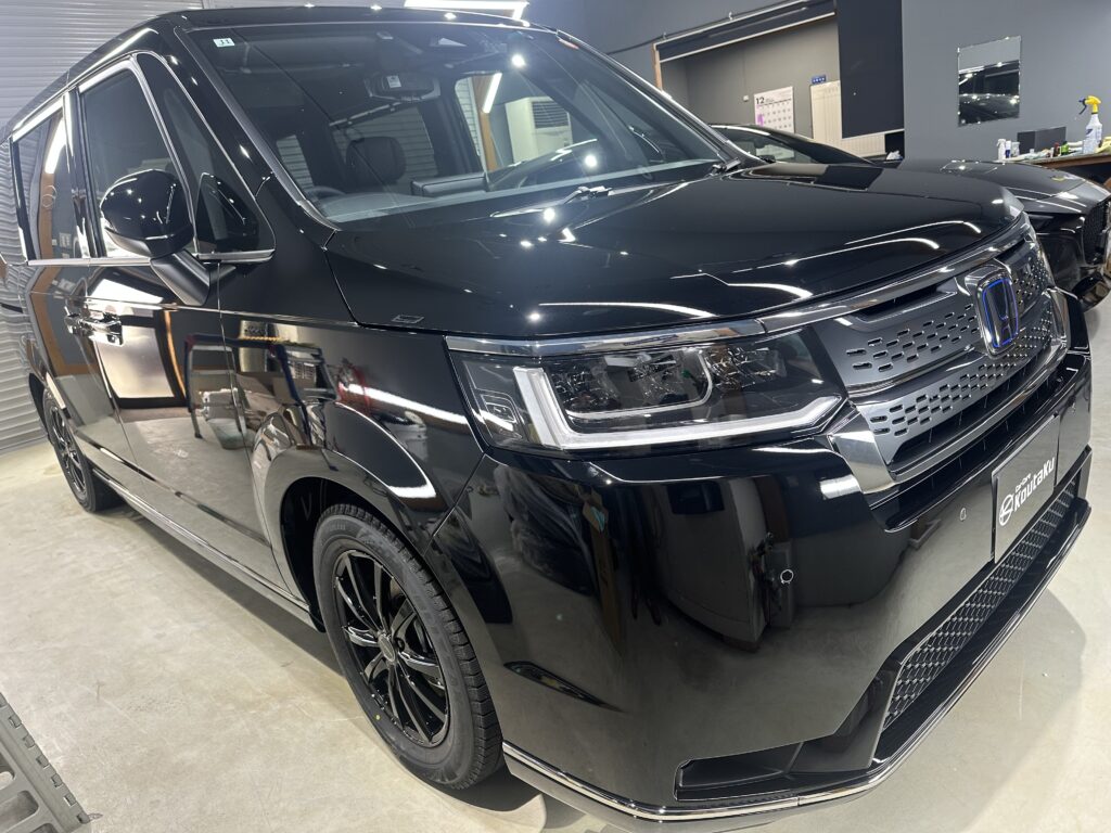 ホンダ・ステップワゴン・鏡面磨き作業+セラミックコーティング施工事例 富山市S様