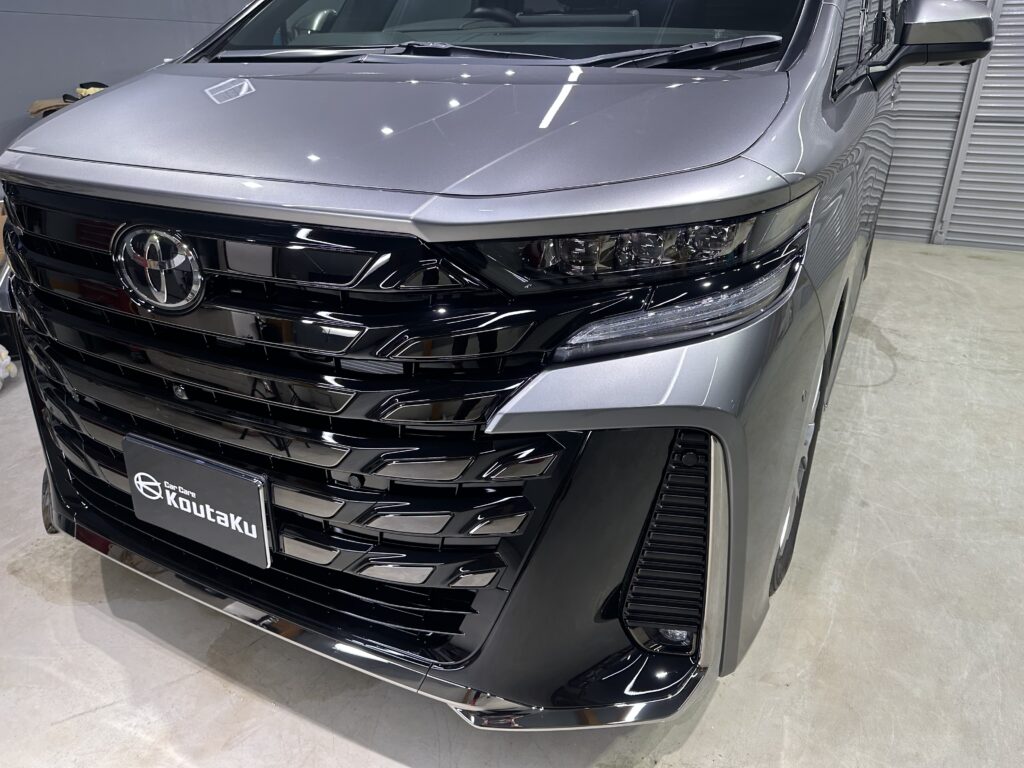 トヨタ・ヴェルファイア・鏡面磨き作業+セラミックコーティング施工事例　富山市Ｏ様