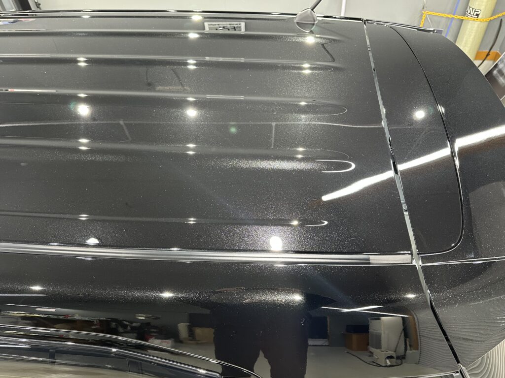 スズキ・クロスビー・鏡面磨き作業+セラミックコーティング施工事例　富山市Ｍ様
