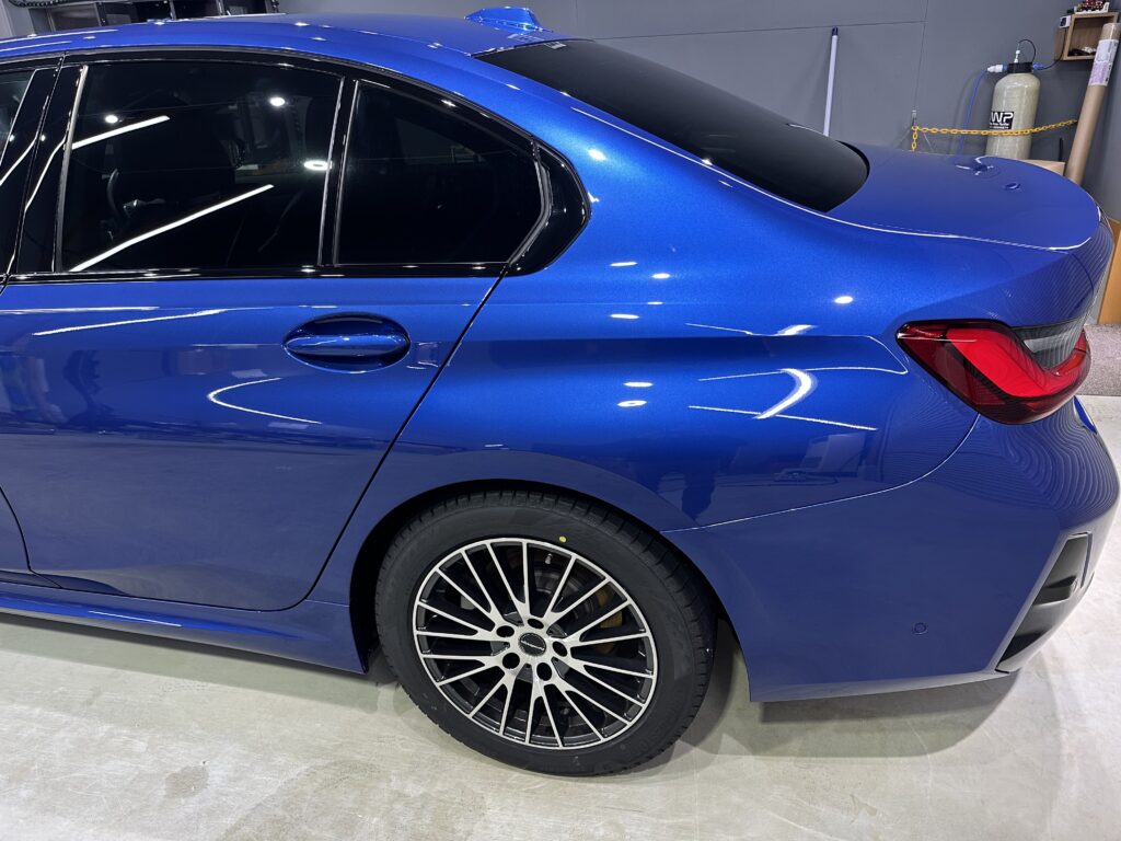 BMW・３１８i Ｍスポーツ・鏡面磨き作業+セラミックコーティング施工事例