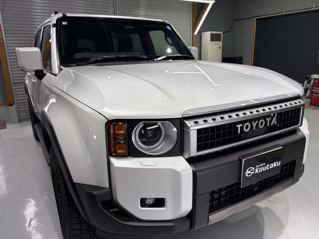 トヨタ・ランドクルーザー２５０・鏡面磨き作業+新開発セラミックコーティング施工事例　富山市Ｚ様