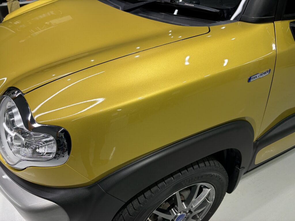 スズキ・クロスビー・鏡面磨き作業+ガラスコーティング施工事例 富山市I様