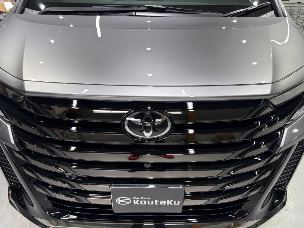 トヨタ・ヴェルファイア・遮熱断熱カーフィルム・鏡面磨き+新開発セラミックコーティング施工事例
