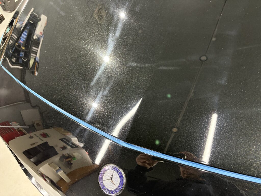 メルセデスベンツ・鏡面磨き作業+セラミックコーティング施工事例　滑川市Ｙ様