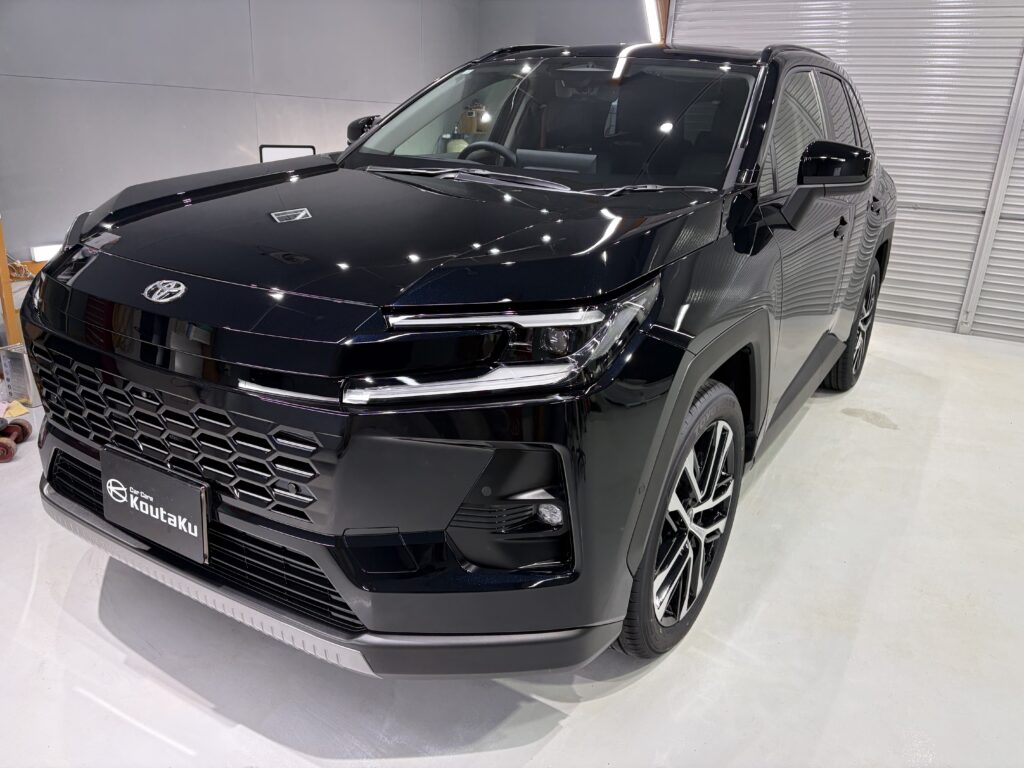 新型RAV4・遮熱断熱カーフィルム・鏡面磨き作業+セラミックコーティング施工事例 富山市J様