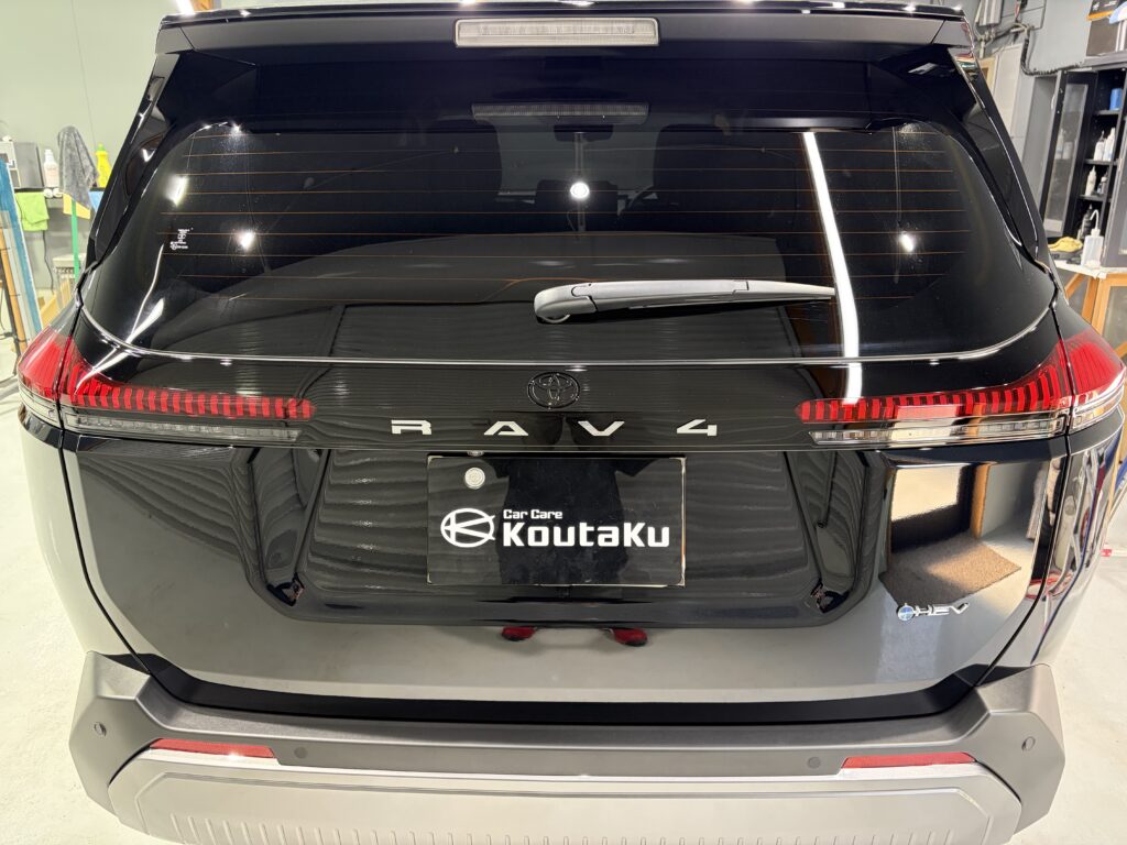 新型RAV4・遮熱断熱カーフィルム・鏡面磨き作業+セラミックコーティング施工事例 富山市J様