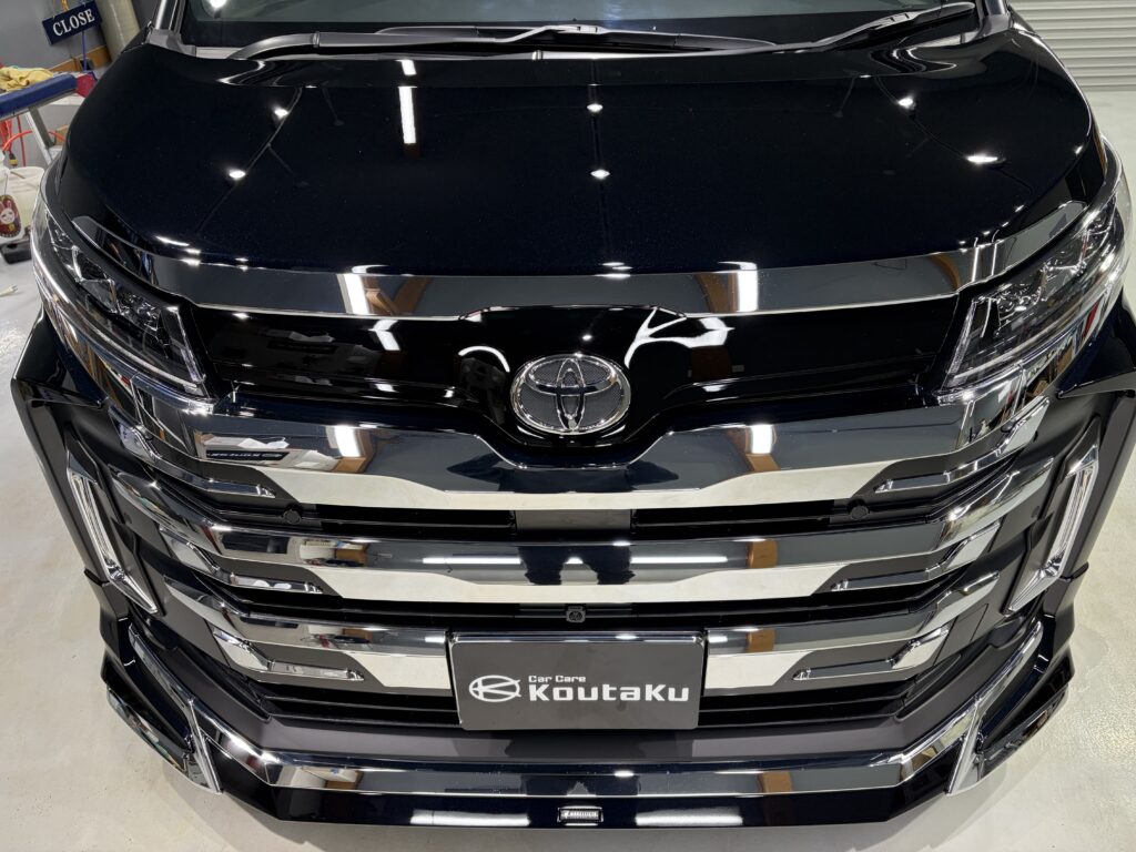 トヨタノア・遮熱断熱カーフィルム・鏡面磨き作業+セラミックコーティング施工事例 富山市K様