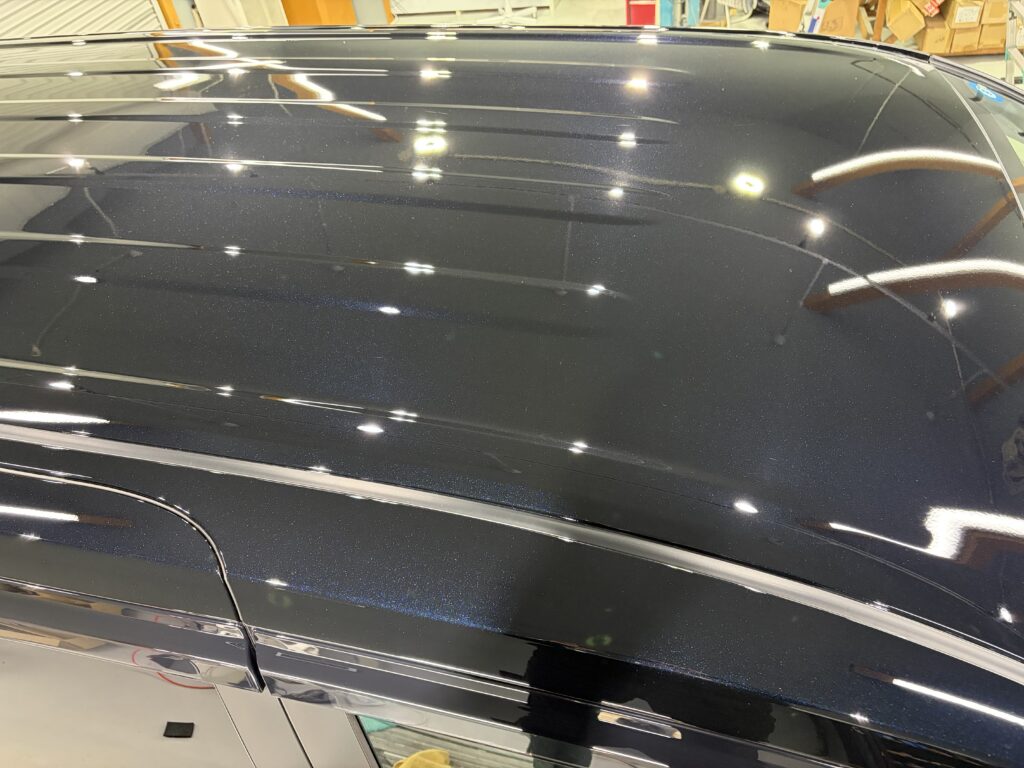 トヨタノア・遮熱断熱カーフィルム・鏡面磨き作業+セラミックコーティング施工事例 富山市K様