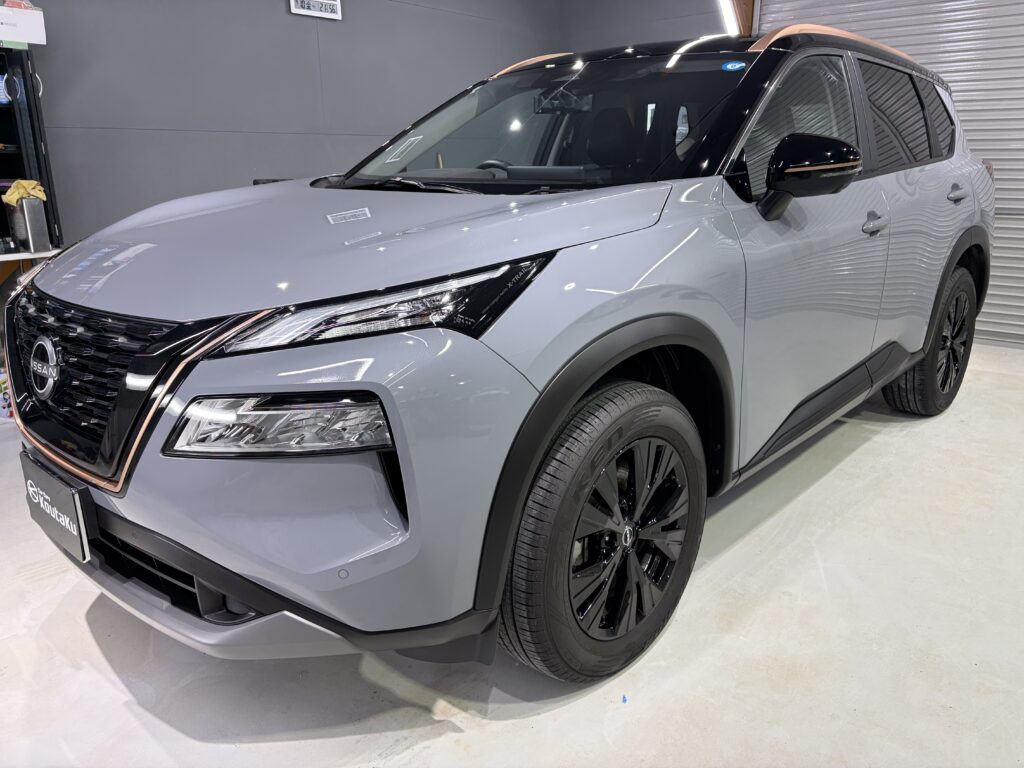 日産・エクストレイル・鏡面磨き作業+セラミックコーティング施工事例　富山市Ｍ様