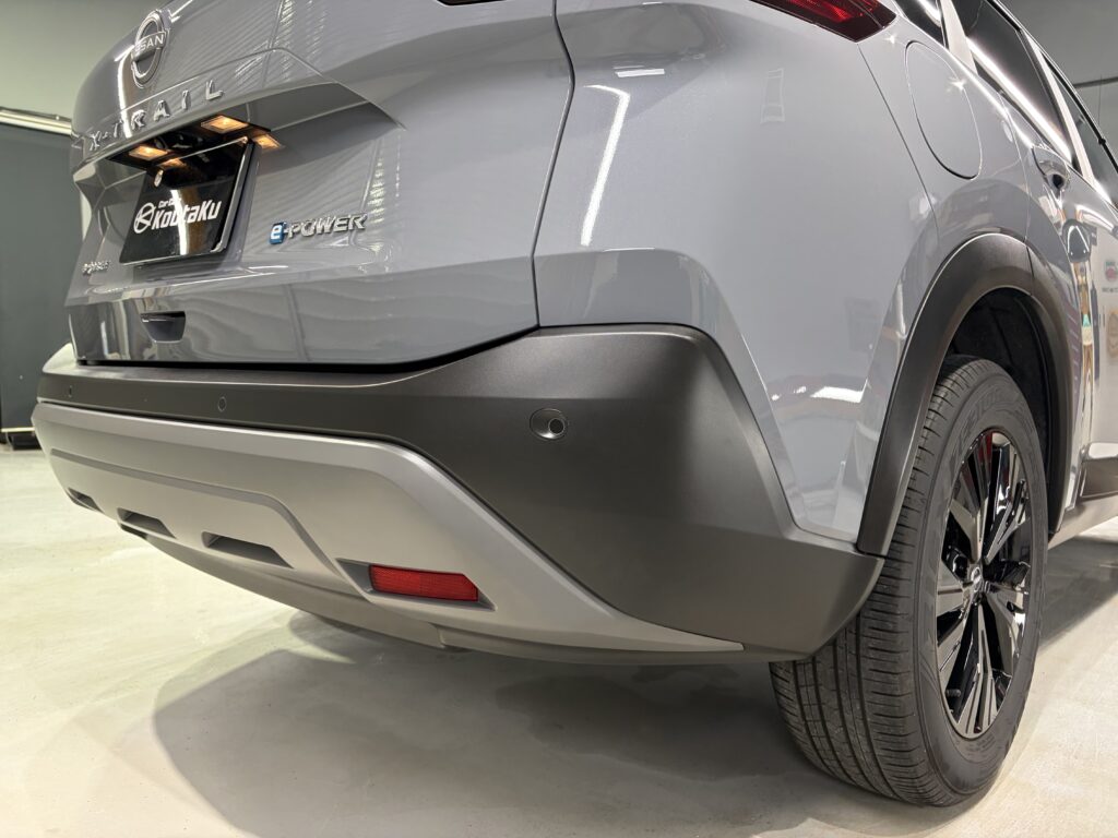 日産・エクストレイル・鏡面磨き作業+セラミックコーティング施工事例 富山市M様