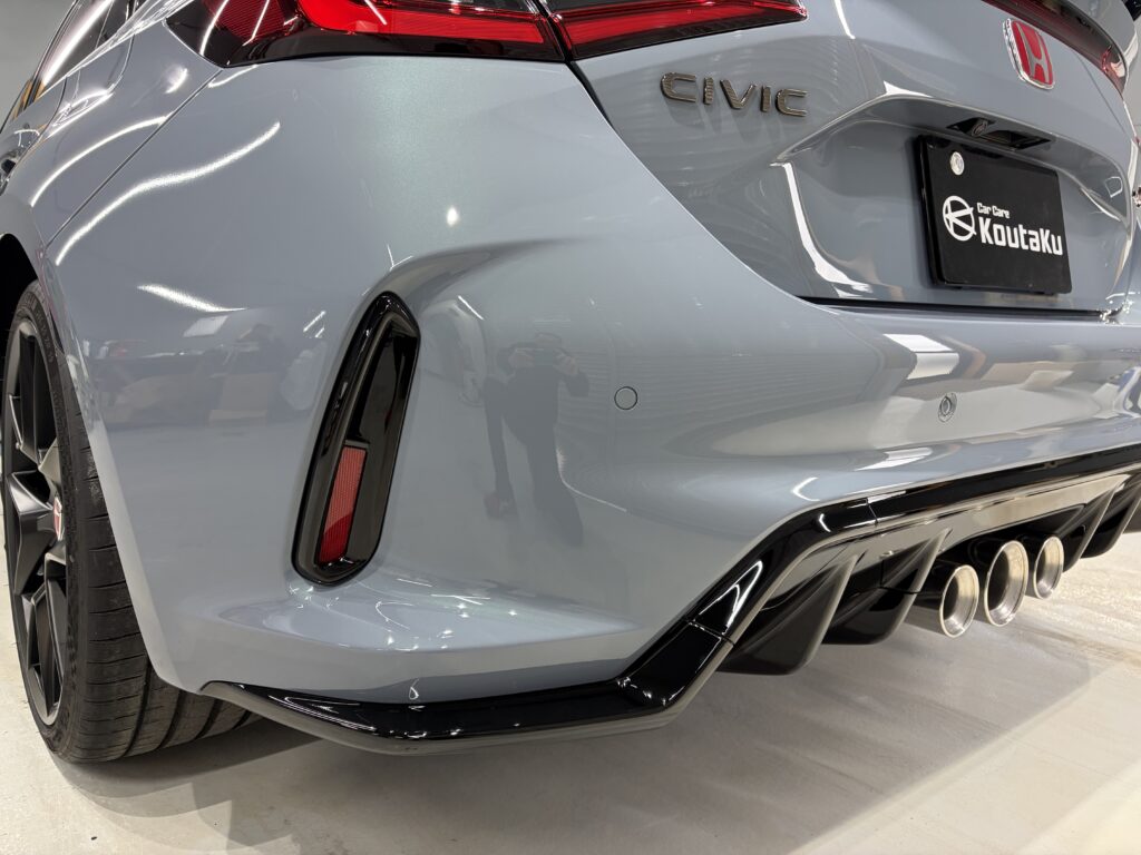シビックタイプＲ・鏡面磨き作業+新開発セラミックコーティング施工事例　富山市Ｋ様