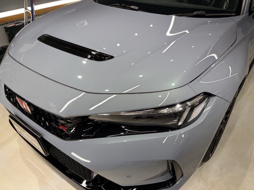 シビックタイプＲ・鏡面磨き作業+新開発セラミックコーティング施工事例　富山市Ｋ様