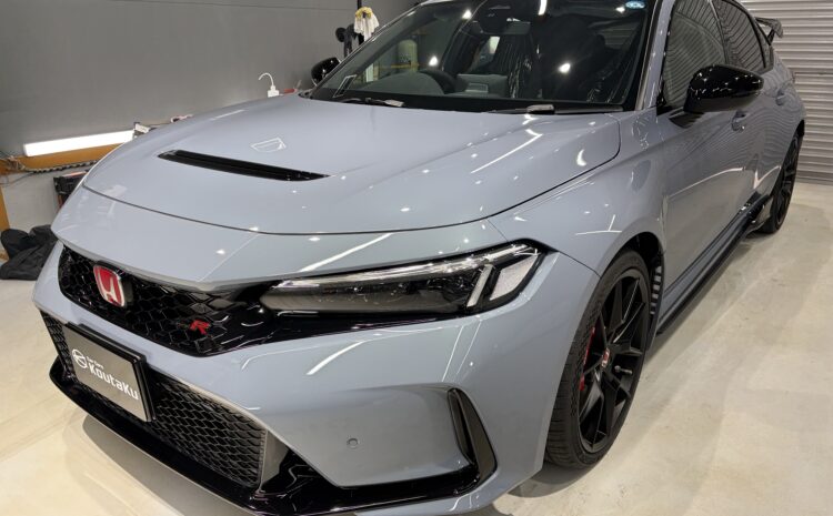 シビックタイプＲ・鏡面磨き作業+新開発セラミックコーティング施工事例　富山市Ｋ様