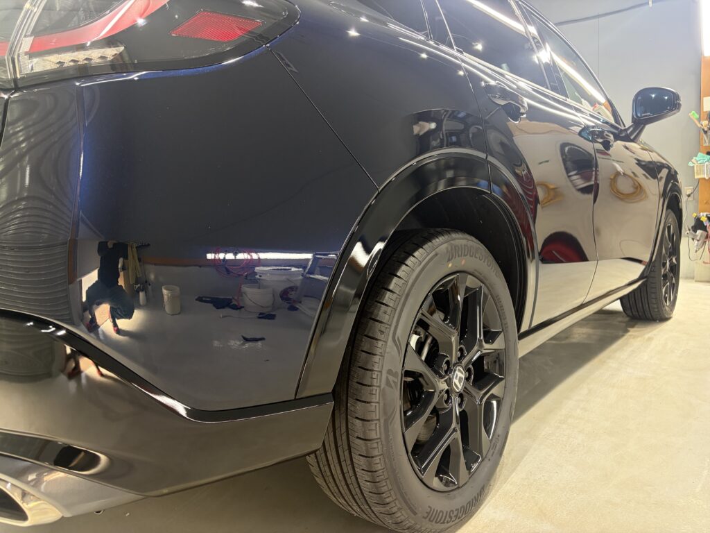 ホンダZR-V・遮熱断熱カーフィルム・鏡面磨き作業+セラミックコーティング施工事例　南砺市H様