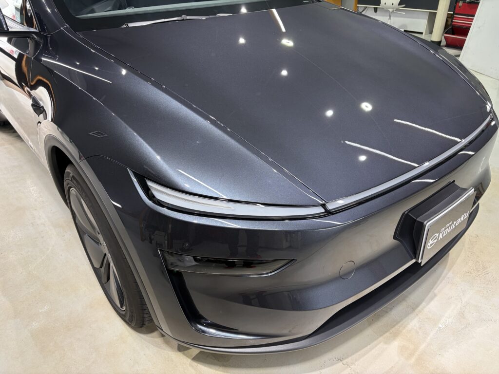 テスラモデルＹ・鏡面磨き作業+新開発セラミックコーティング施工事例　富山県富山市Ｎ様