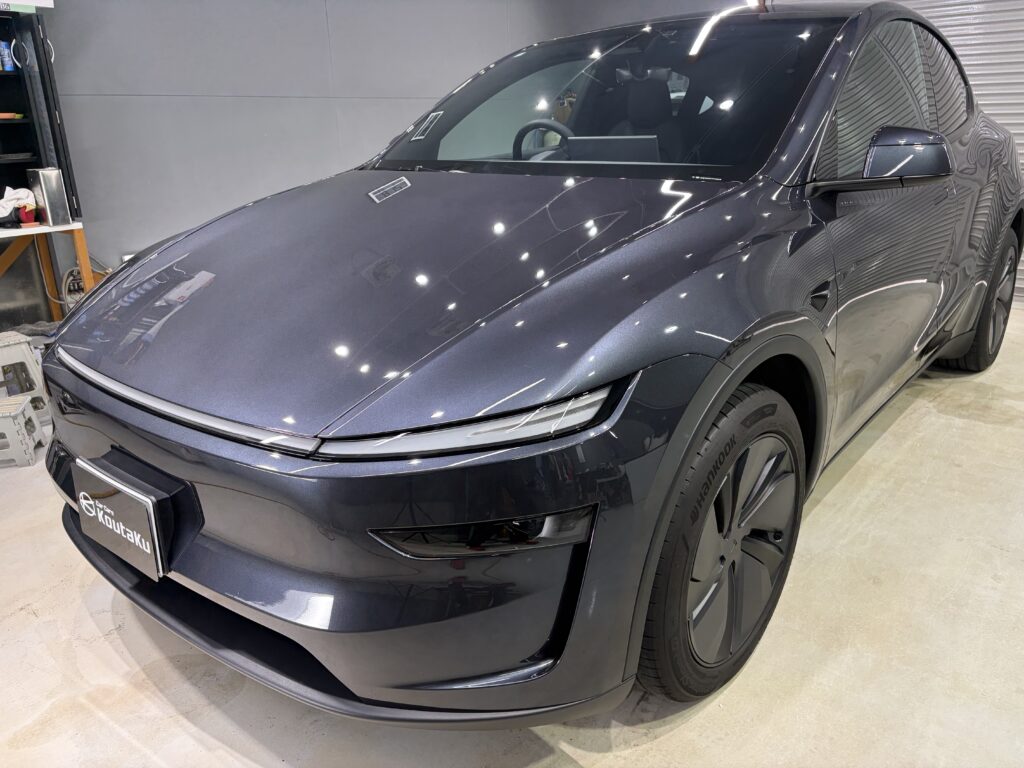 テスラモデルＹ・鏡面磨き作業+新開発セラミックコーティング施工事例　富山県富山市Ｎ様