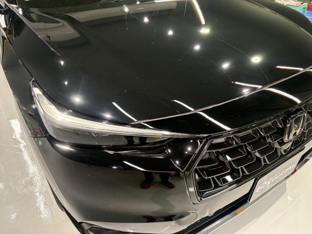 ホンダ・ヴェゼル・鏡面磨き作業+新開発セラミックコーティング施工事例　富山市Ｔ様