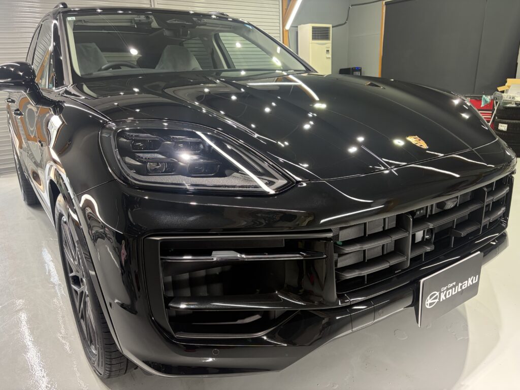 ポルシェカイエン・鏡面磨き作業+新開発セラミックコーティング施工事例 富山市Y様