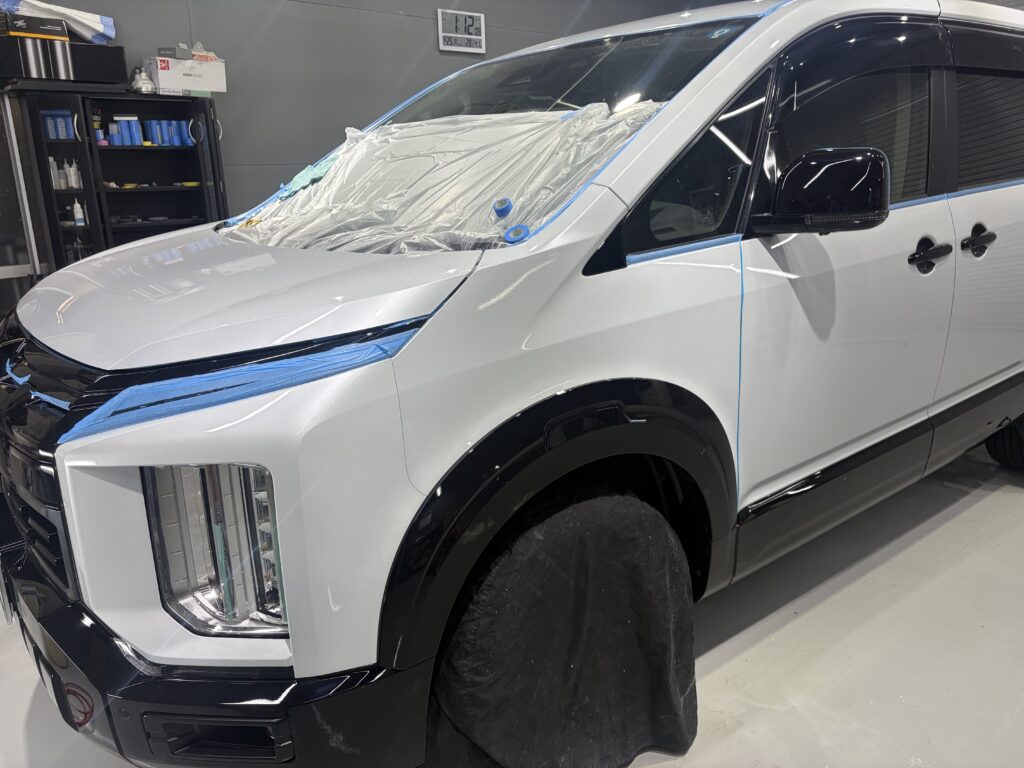デリカD5・鏡面磨き作業+セラミックコーティング+遮熱断熱カーフィルム施工事例 富山市I様