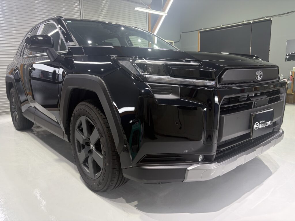 新型RAV4・鏡面磨き作業+新開発セラミックコーティング施工事例 富山市I様
