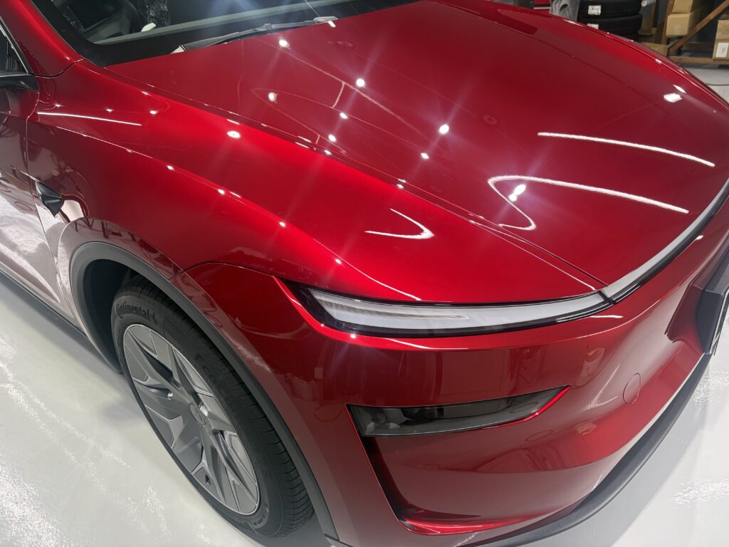 テスラモデルYL・鏡面磨き作業+セラミックコーティング施工事例 富山県富山市S様