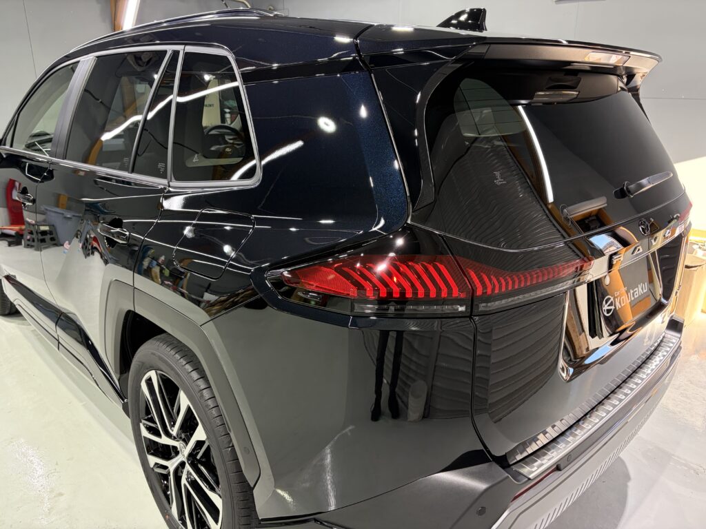 新型トヨタRAV4 鏡面磨き作業・新開発セラミックコーティング施工事例 富山市T様