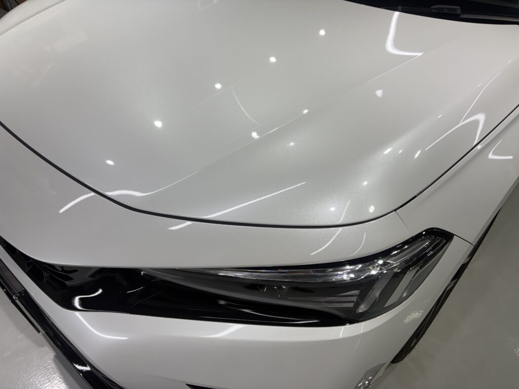 ホンダ・シビック 頑固なシミと洗車キズを除去する鏡面磨き作業+セラミックコーティング