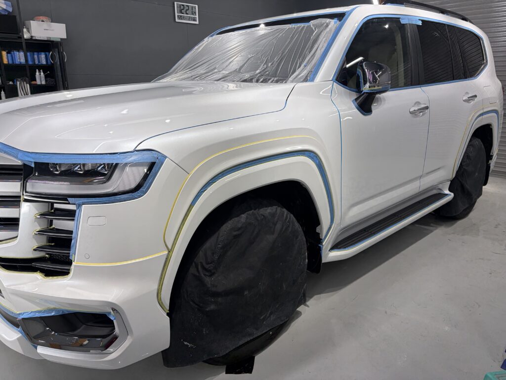 トヨタランクルーザー300・鏡面磨き・セラミックコーティング施工事例 射水市A様